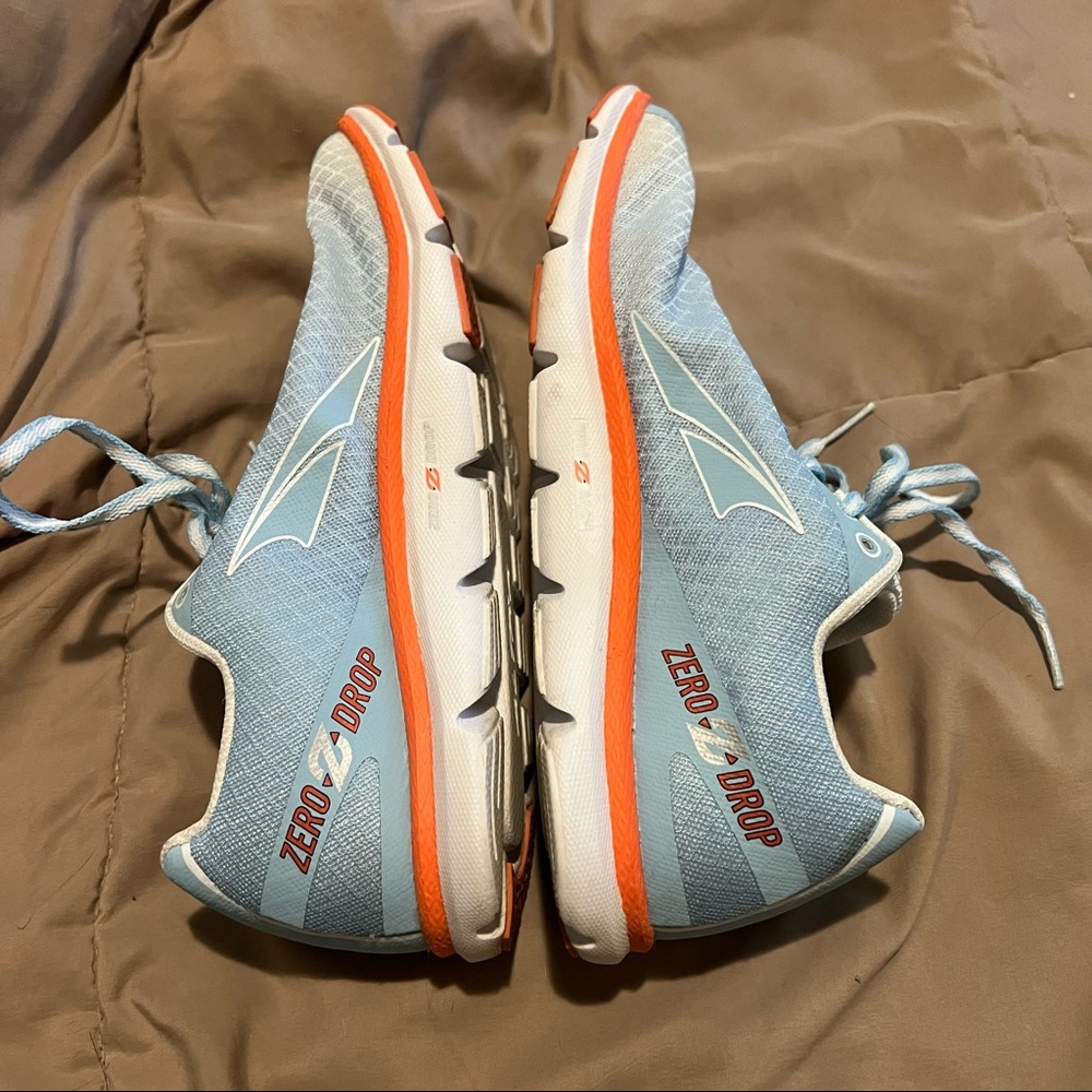 Altra zero drop the one womens size 7 shoe